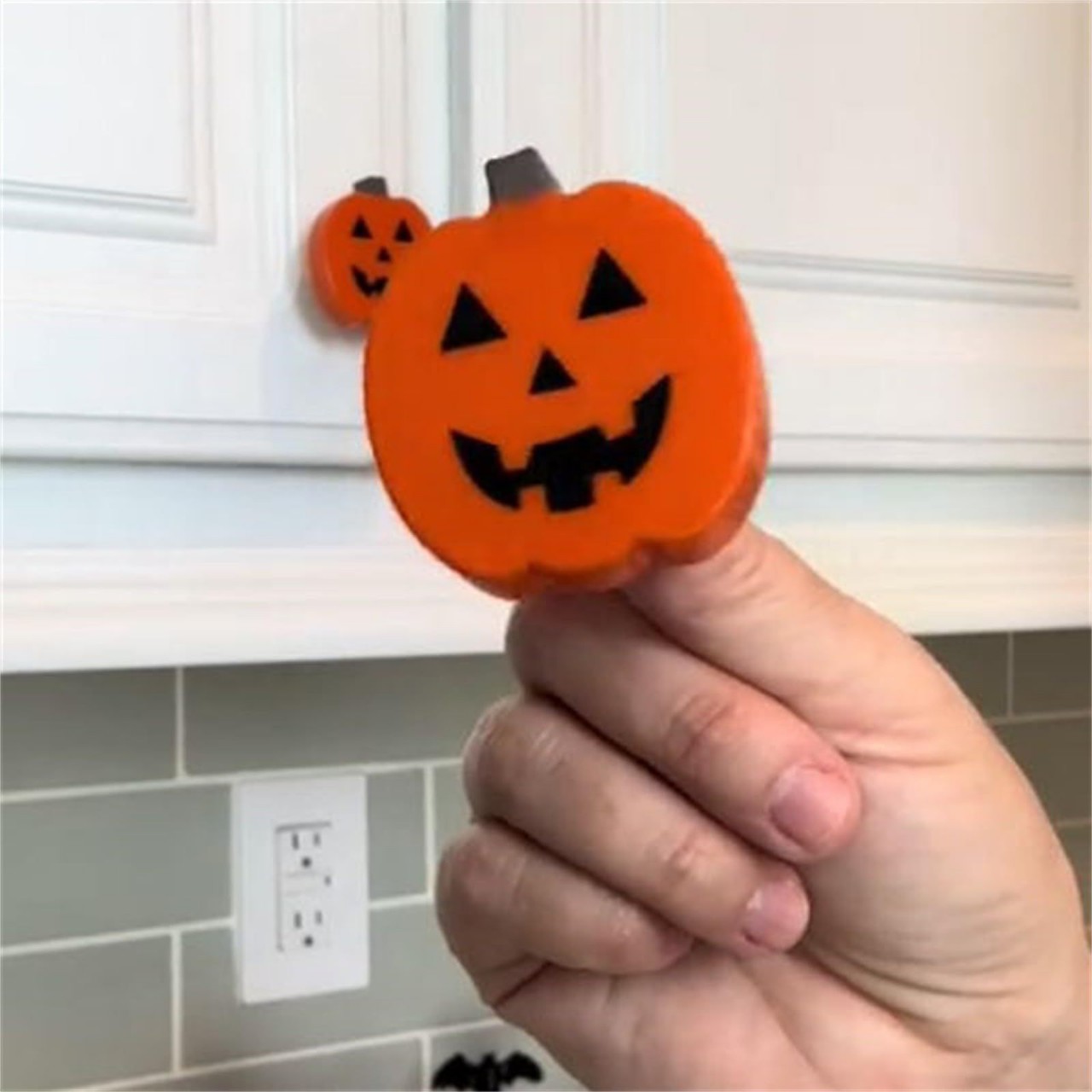 Halloween pompoenknopdeksel, u - Furniture Hardware Bolts recensie en prijs