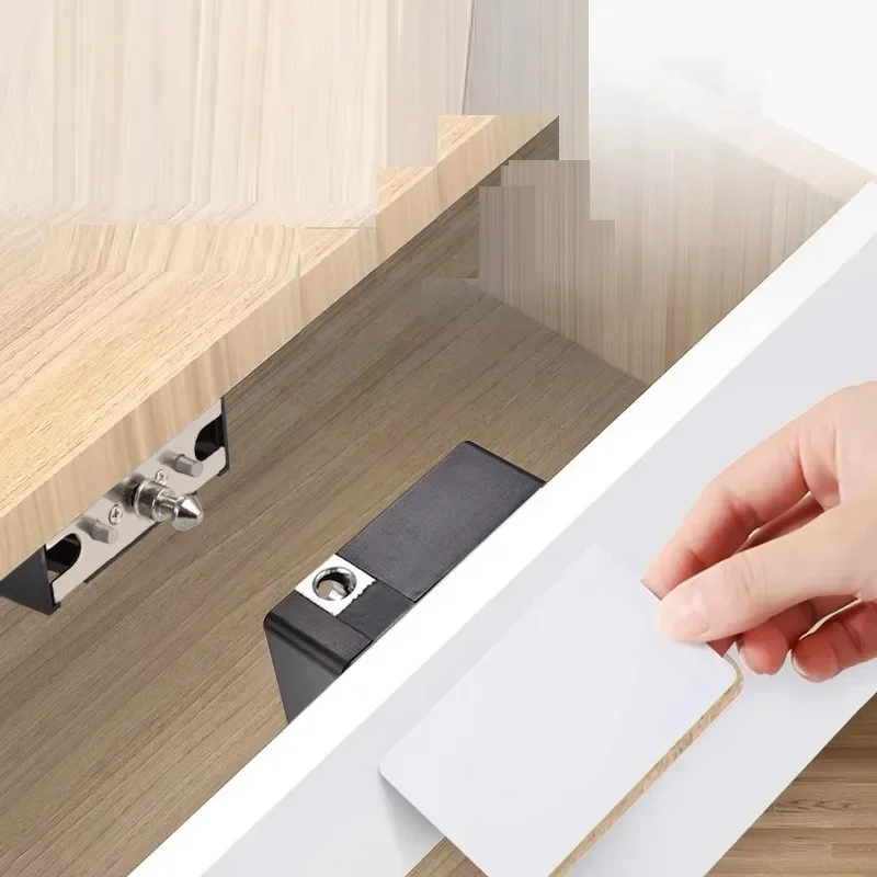 Tuya Smart Kastdeurslot Keyles - Furniture Hardware Bolts recensie en prijs