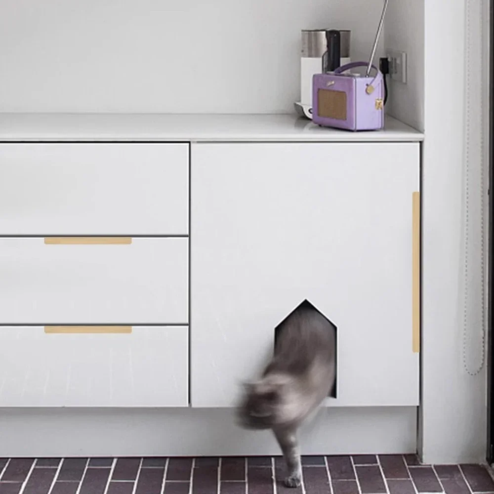 Verborgen meubelgrepen Matzwar - Restoration Hardware Furniture Used recensie en prijs